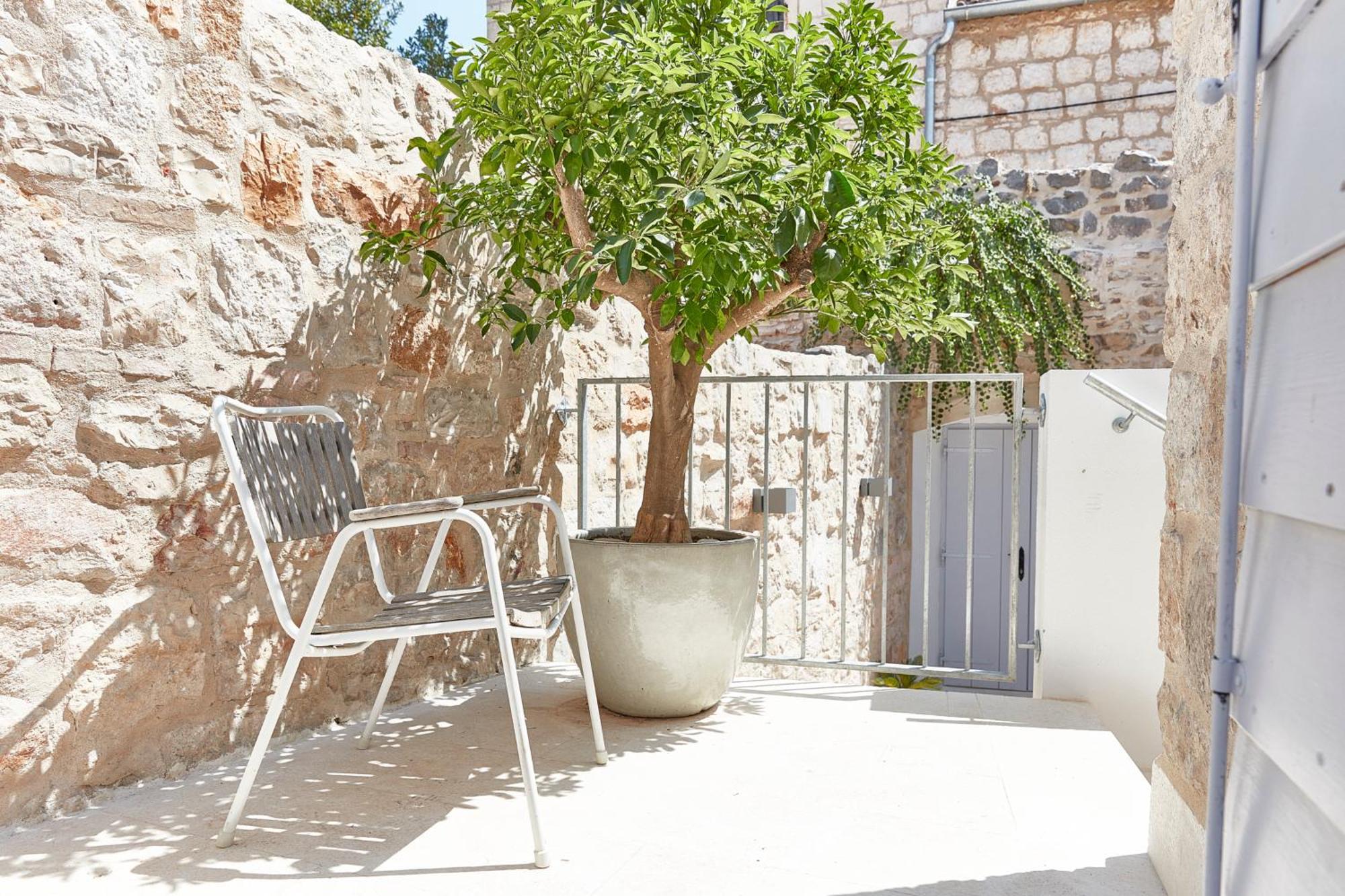 Orange Tree House Villa Vis Luaran gambar